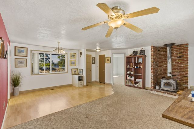 53130 Riverview Drive, La Pine, OR 97739