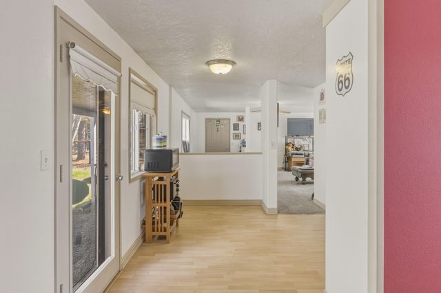 53130 Riverview Drive, La Pine, OR 97739