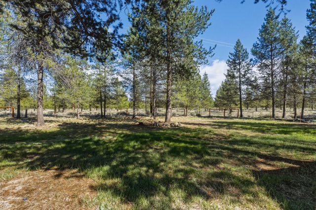 53130 Riverview Drive, La Pine, OR 97739