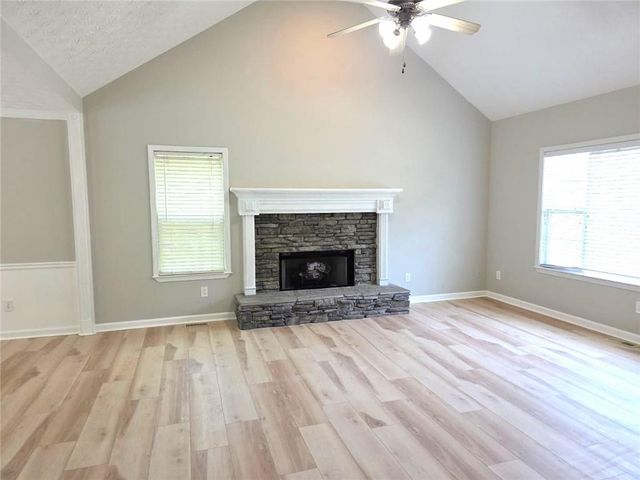 6009 Deer Springs Lane NW, Acworth, GA 30101