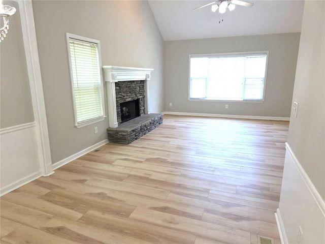 6009 Deer Springs Lane NW, Acworth, GA 30101