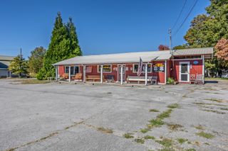 415 Cumberland St, W, Cowan, TN 37318