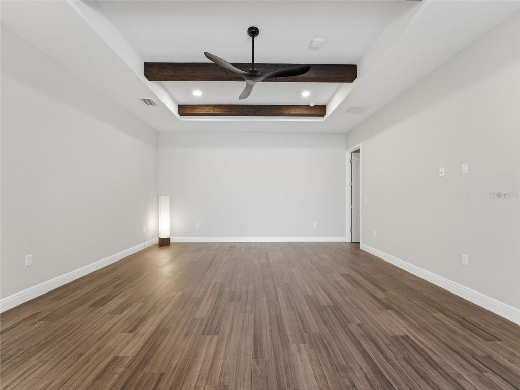 Image 23 of property listing at 4025 SPRING PARK WAY, Brooksville, FL 34604