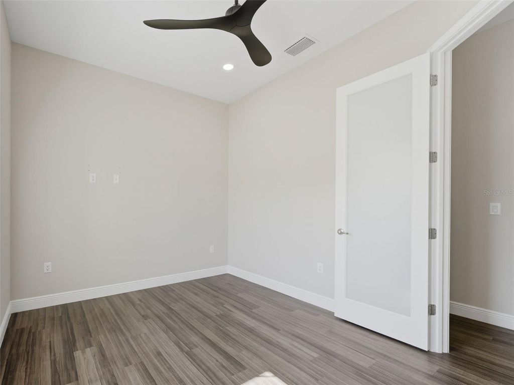 Image 50 of property listing at 4025 SPRING PARK WAY, Brooksville, FL 34604