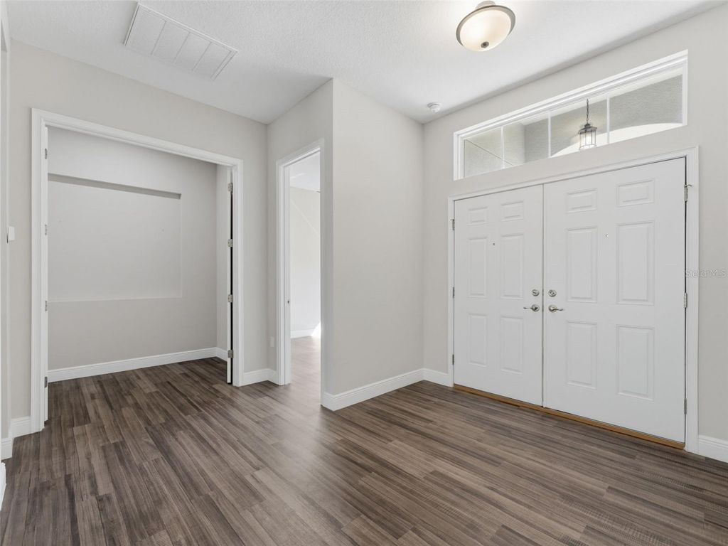 Image 51 of property listing at 4025 SPRING PARK WAY, Brooksville, FL 34604