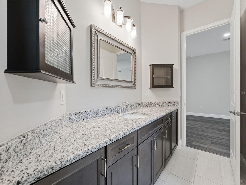 Image 59 of property listing at 4025 SPRING PARK WAY, Brooksville, FL 34604