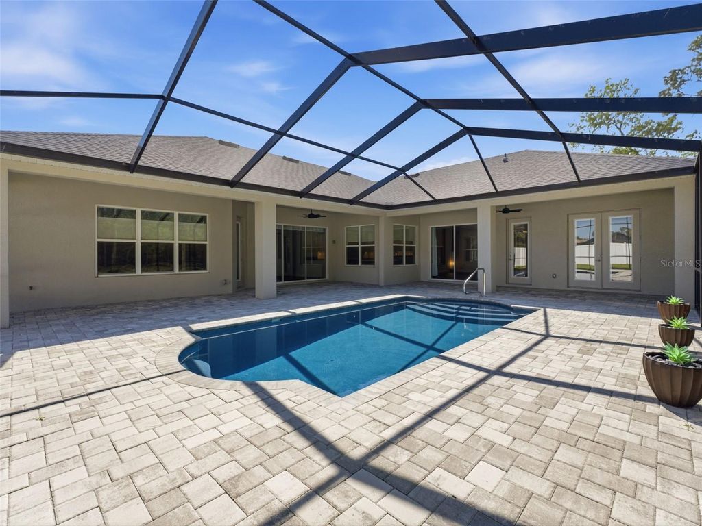 Image 80 of property listing at 4025 SPRING PARK WAY, Brooksville, FL 34604