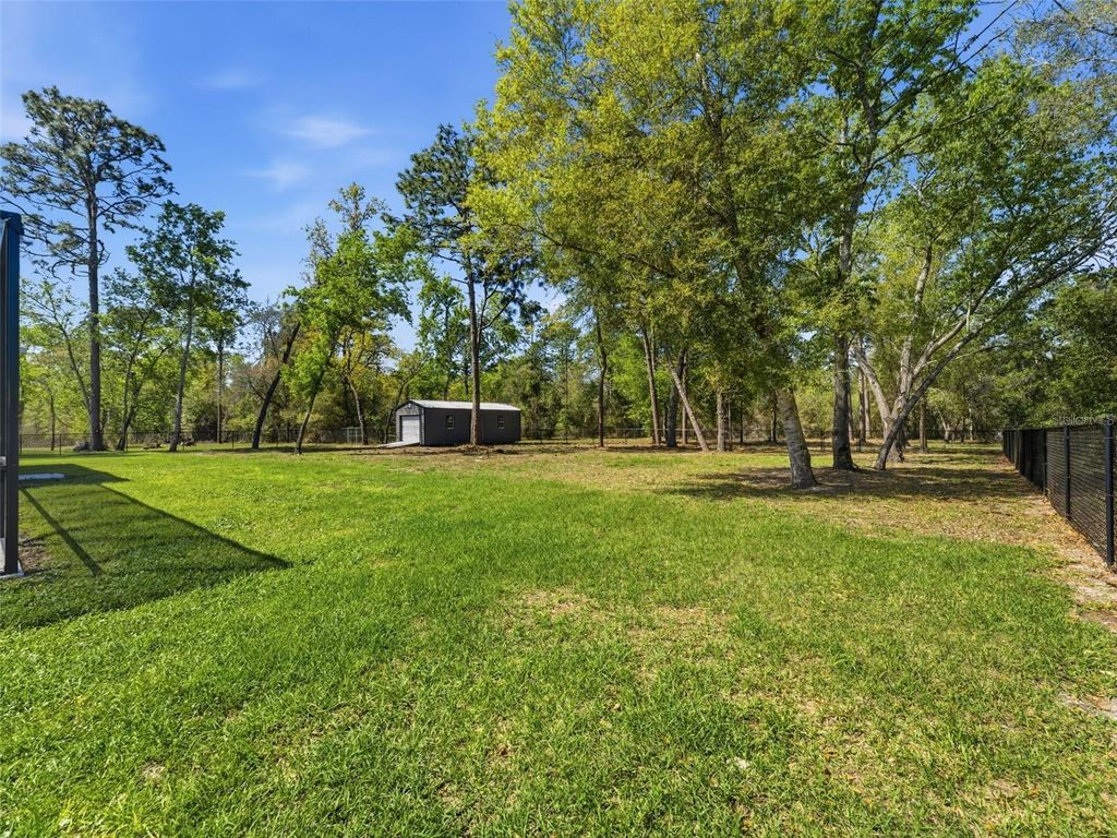 Image 88 of property listing at 4025 SPRING PARK WAY, Brooksville, FL 34604