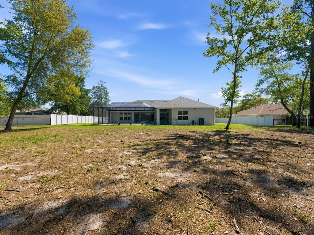 Image 94 of property listing at 4025 SPRING PARK WAY, Brooksville, FL 34604