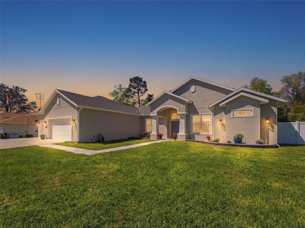 Image 96 of property listing at 4025 SPRING PARK WAY, Brooksville, FL 34604