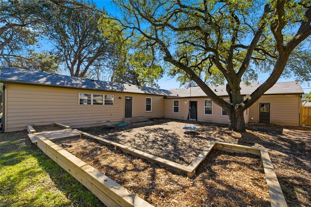 3313 Greenwood Drive, Waco, TX 76708