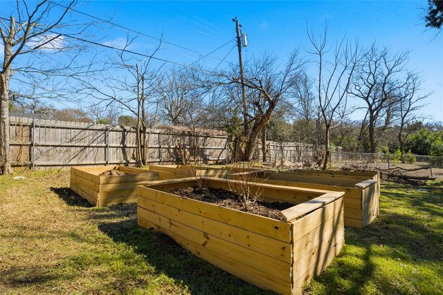 3313 Greenwood Drive, Waco, TX 76708