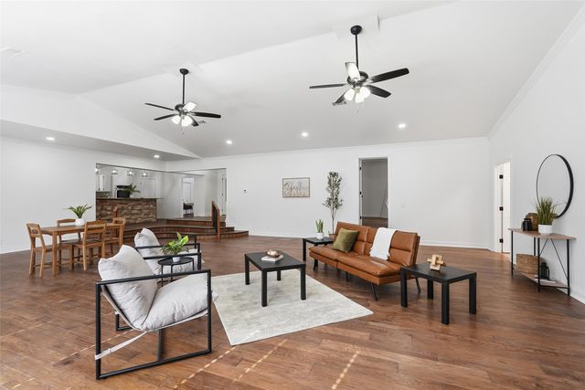 9902 County Road 2434, Terrell, TX 75160