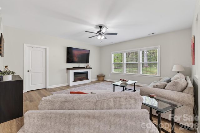 15109 Ockeechobee Court, Charlotte, NC 28227