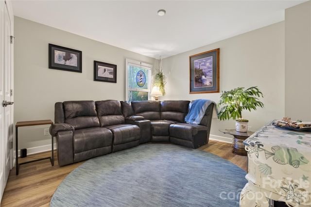 15109 Ockeechobee Court, Charlotte, NC 28227