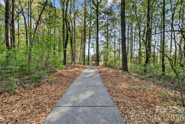 15109 Ockeechobee Court, Charlotte, NC 28227