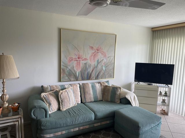 506 Davis Road 78, Palm Springs, FL 33461