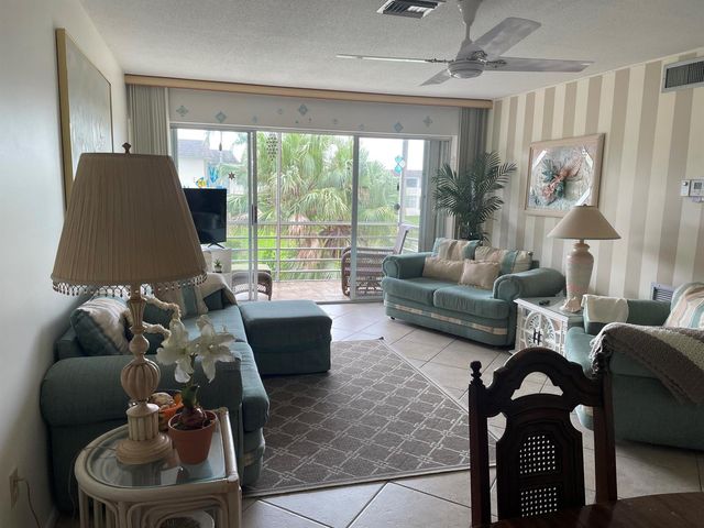 506 Davis Road 78, Palm Springs, FL 33461