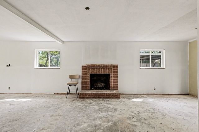 3245 Hartlee Field Road, Denton, TX 76208