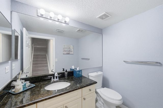 6562 W Sample Road 6562, Coral Springs, FL 33067