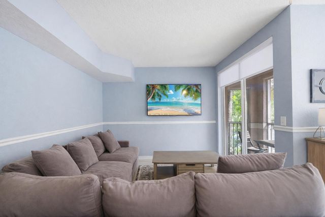 6562 W Sample Road 6562, Coral Springs, FL 33067