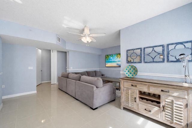 6562 W Sample Road 6562, Coral Springs, FL 33067