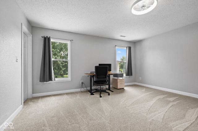 435 Lake Shore Court, Franklin, IN 46131