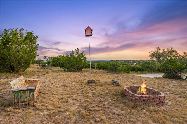 20000 Victoria Chase RD, Lago Vista, TX 78645