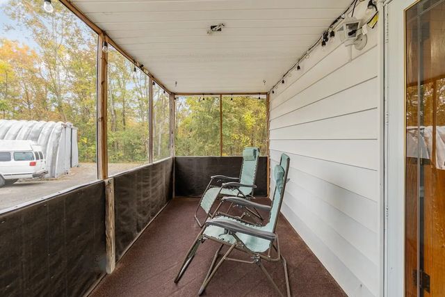 298 Tobacco Rd, Clarksville, TN 37042