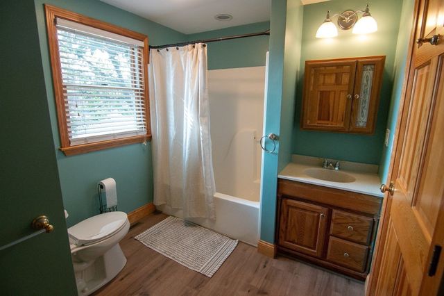 6 Wildwood Lane B, Stoneham, MA 02180