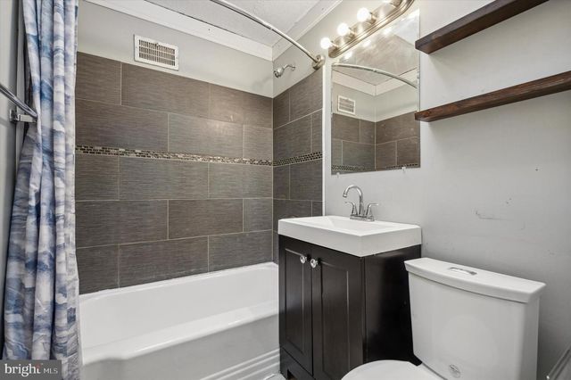 5233 N MASCHER ST, Philadelphia, PA 19120