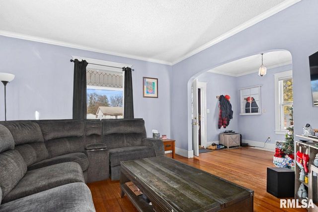 1298 CAMPBELL Avenue, Galesburg, IL 61401