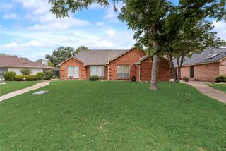 2931 Allister Street, Dallas, TX 75229
