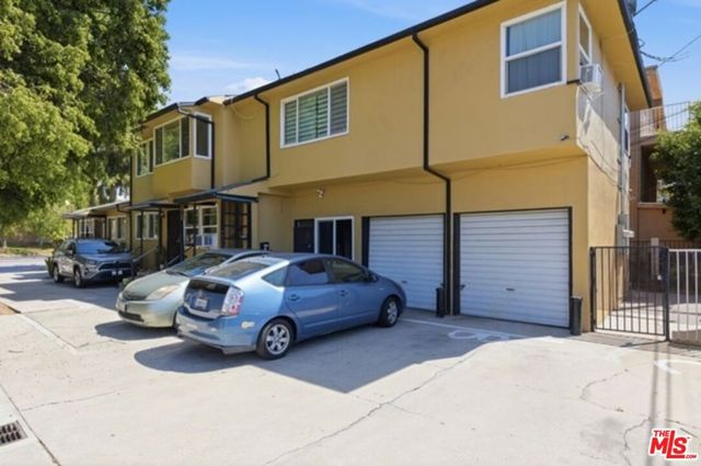 1340 E Broadway C, Glendale, CA 91205