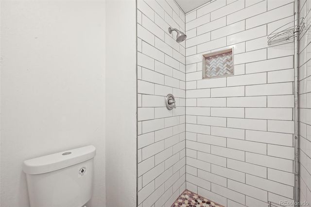 2701 E Nichols Circle, Centennial, CO 80122