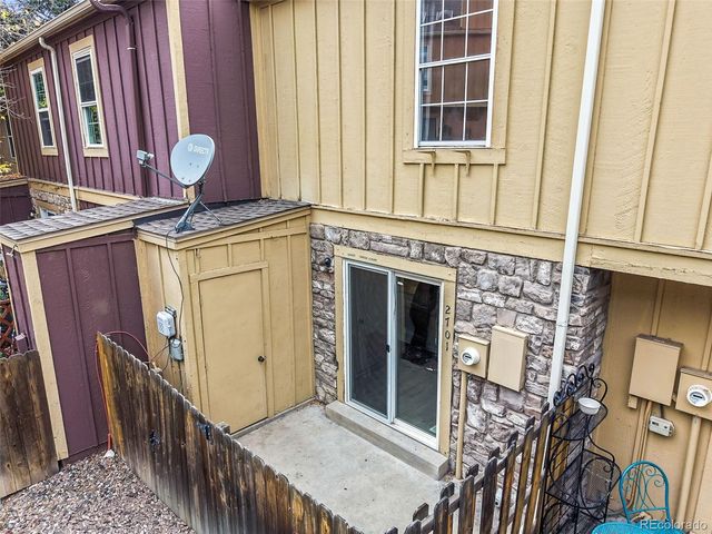2701 E Nichols Circle, Centennial, CO 80122