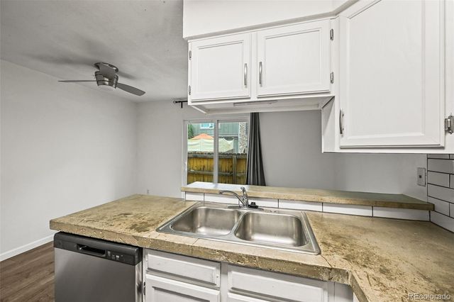 2701 E Nichols Circle, Centennial, CO 80122