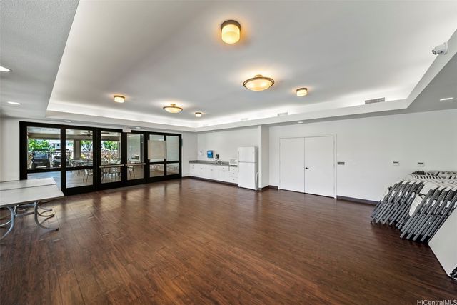 460 Kamaaha Avenue 5, Kapolei, HI 96707