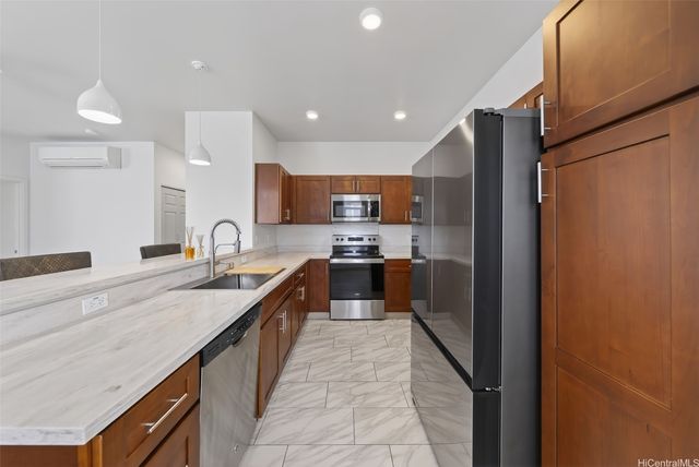 460 Kamaaha Avenue 5, Kapolei, HI 96707