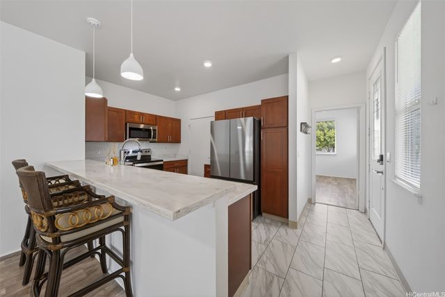 460 Kamaaha Avenue 5, Kapolei, HI 96707