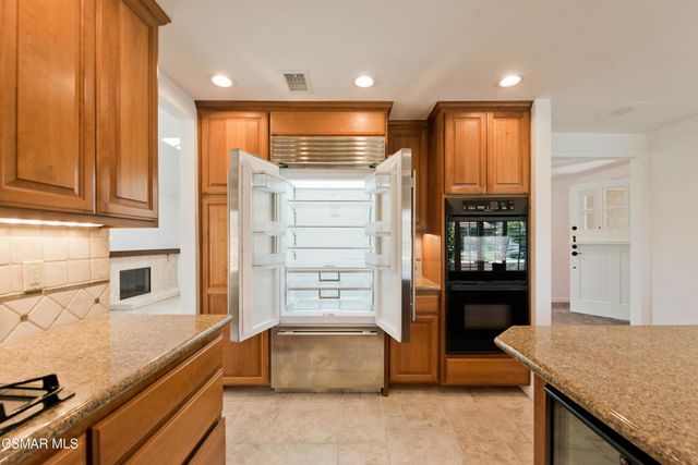 15880 Mcdermitt Street, Fountain Valley, CA 92708