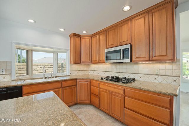 15880 Mcdermitt Street, Fountain Valley, CA 92708