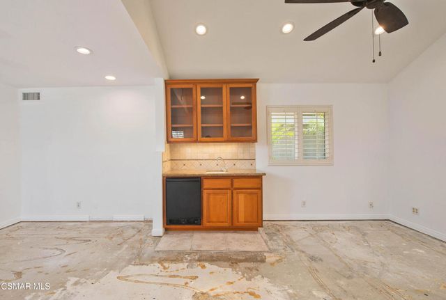 15880 Mcdermitt Street, Fountain Valley, CA 92708