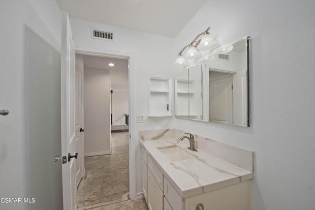 15880 Mcdermitt Street, Fountain Valley, CA 92708