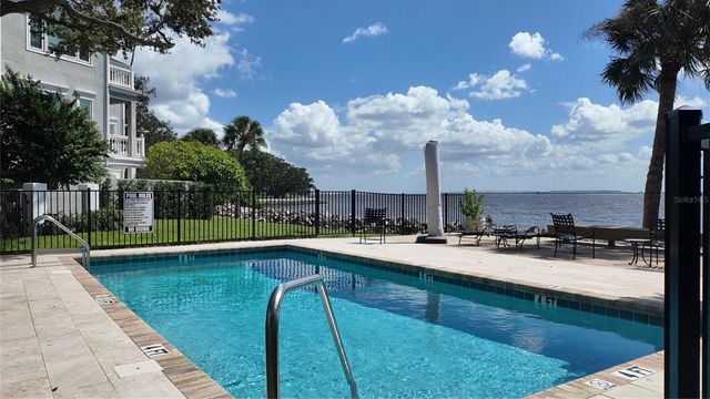 6212 BAYSHORE BOULEVARD F, Tampa, FL 33611