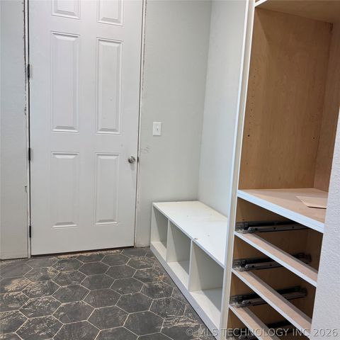 451679 Congressional, Afton, OK 74331