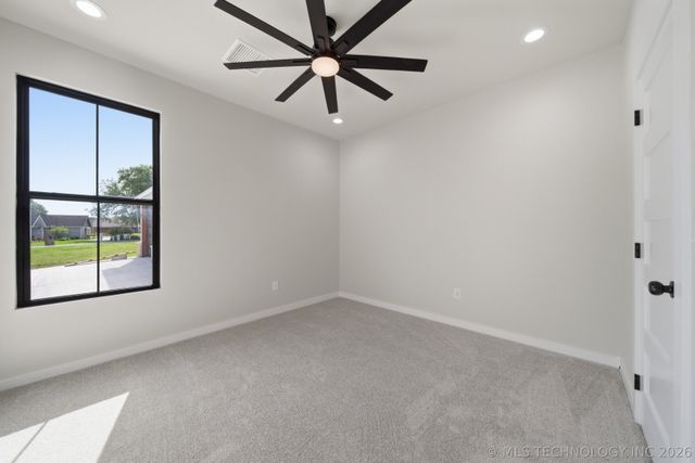 451679 Congressional, Afton, OK 74331