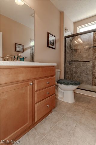 9237 Unionville Drive, North Ridgeville, OH 44039
