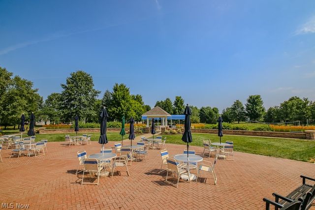 9237 Unionville Drive, North Ridgeville, OH 44039