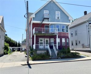 550 Winter Street 2, Woonsocket, RI 02895